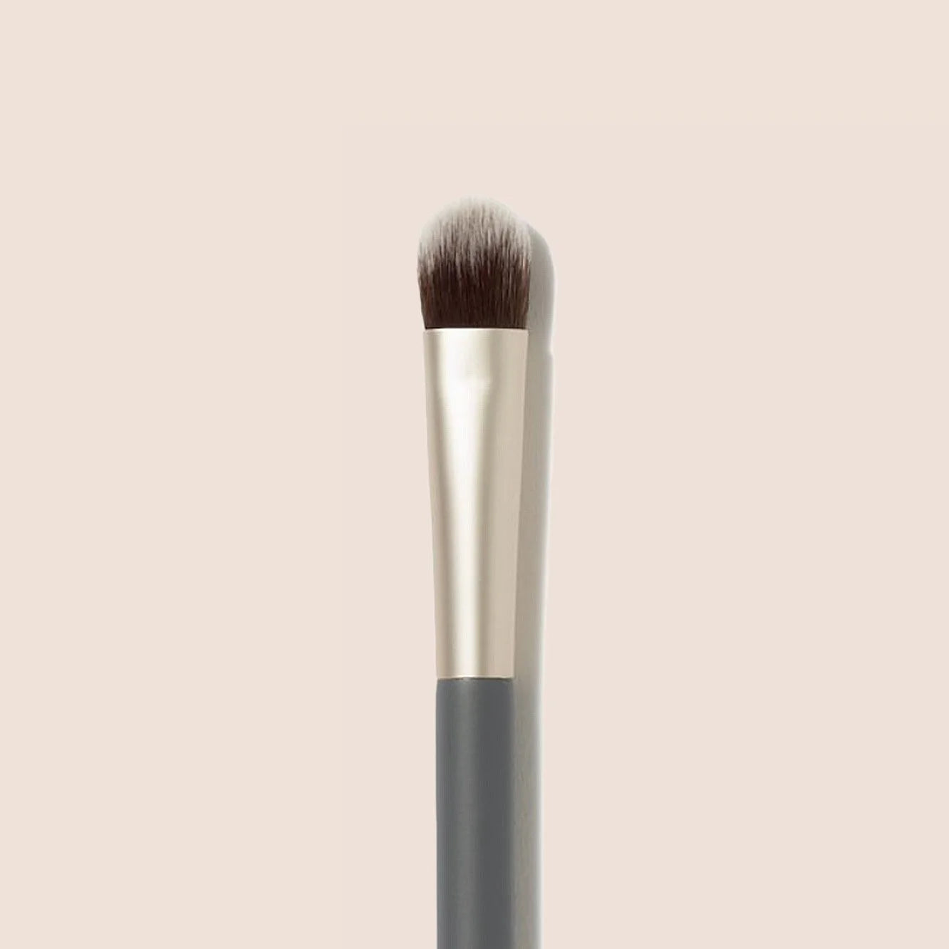 Fluffy Eye Brush